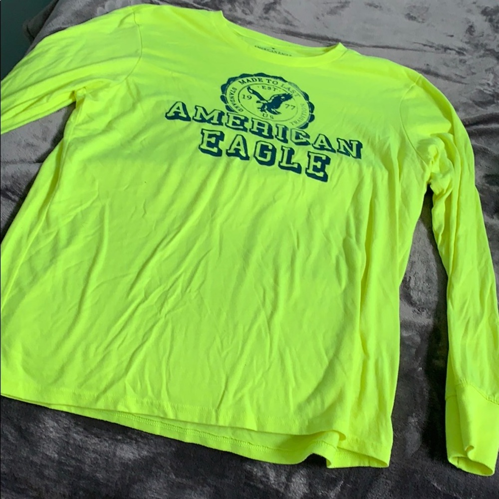 American Eagle Long Sleeve shirt